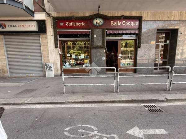 negozio in vendita a Torino in zona San Donato