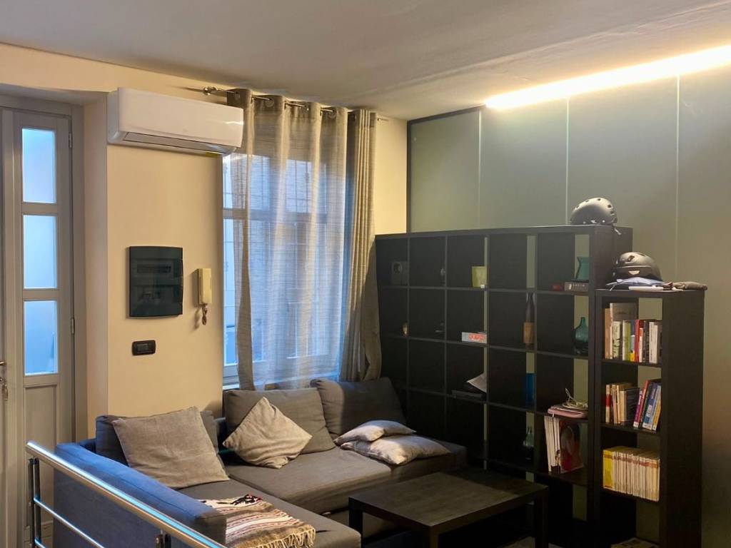 appartamento in vendita a Torino in zona Cit Turin