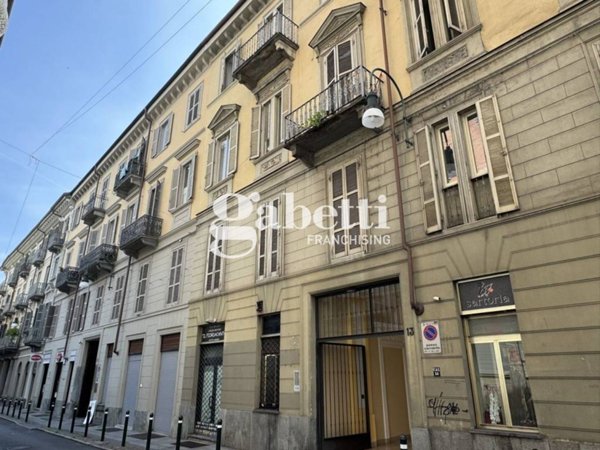 appartamento in vendita a Torino in zona Centro Storico