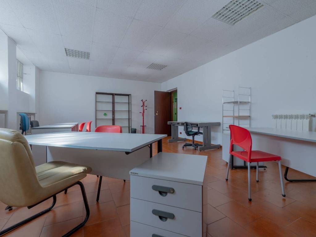 ufficio in vendita a Torino in zona Borgata Vittoria