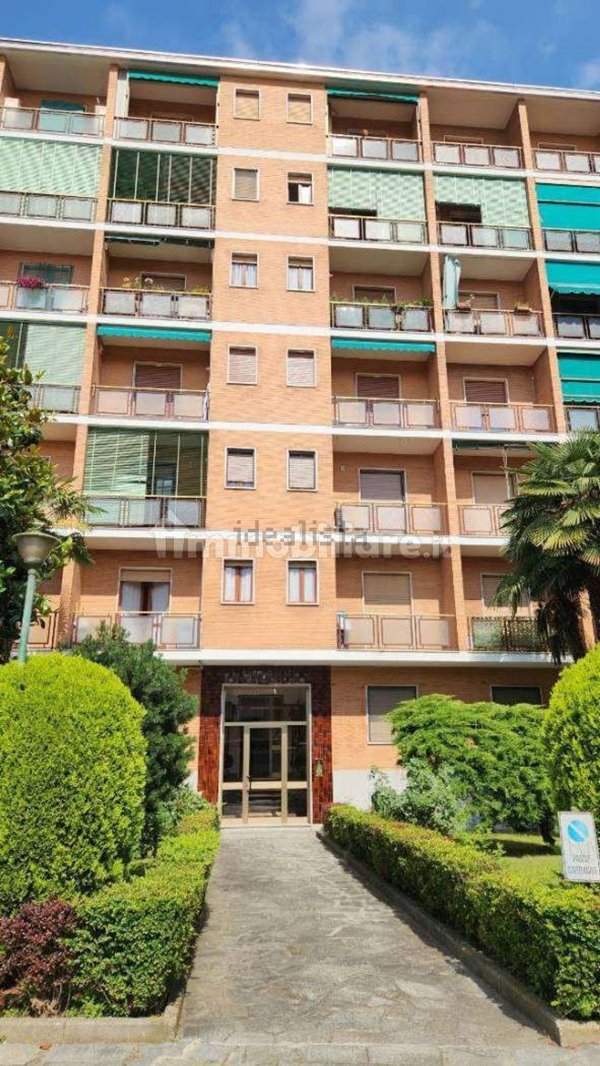 appartamento in vendita a Torino in zona Regio Parco
