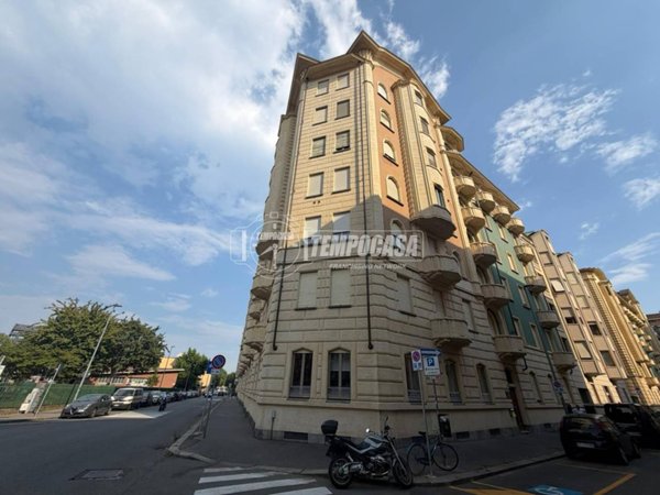 appartamento in vendita a Torino in zona Campidoglio