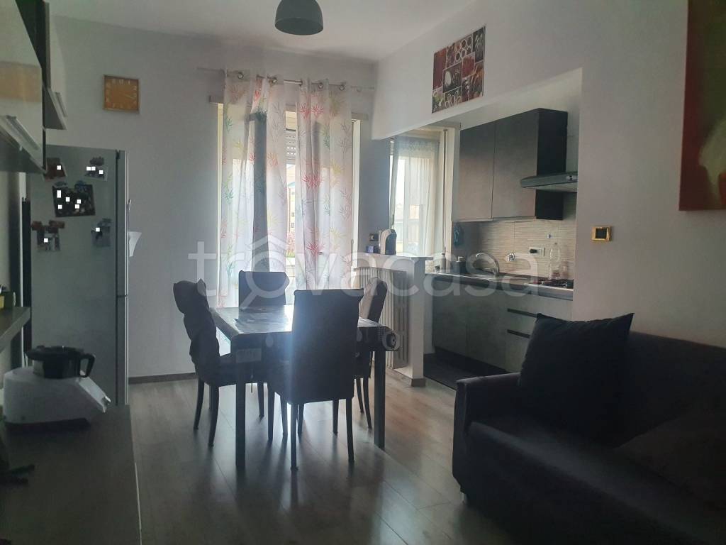 appartamento in vendita a Torino in zona Mirafiori Sud