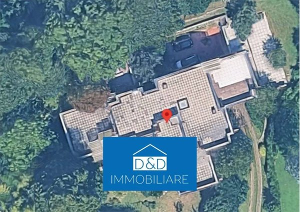 casa indipendente in vendita a Torino in zona Sassi