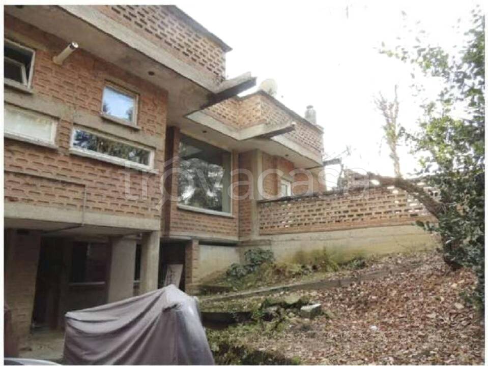 casa indipendente in vendita a Torino in zona Sassi
