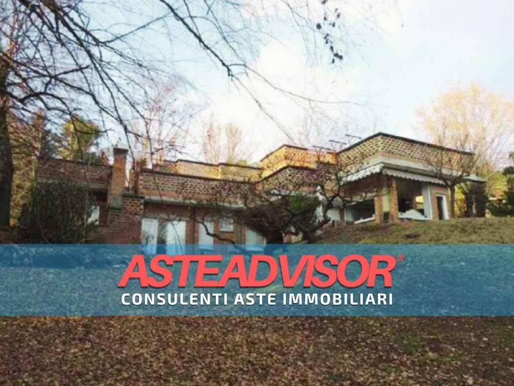 casa indipendente in vendita a Torino in zona Sassi