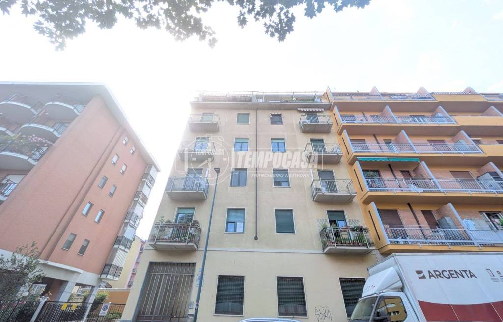 appartamento in vendita a Torino in zona Borgata Vittoria