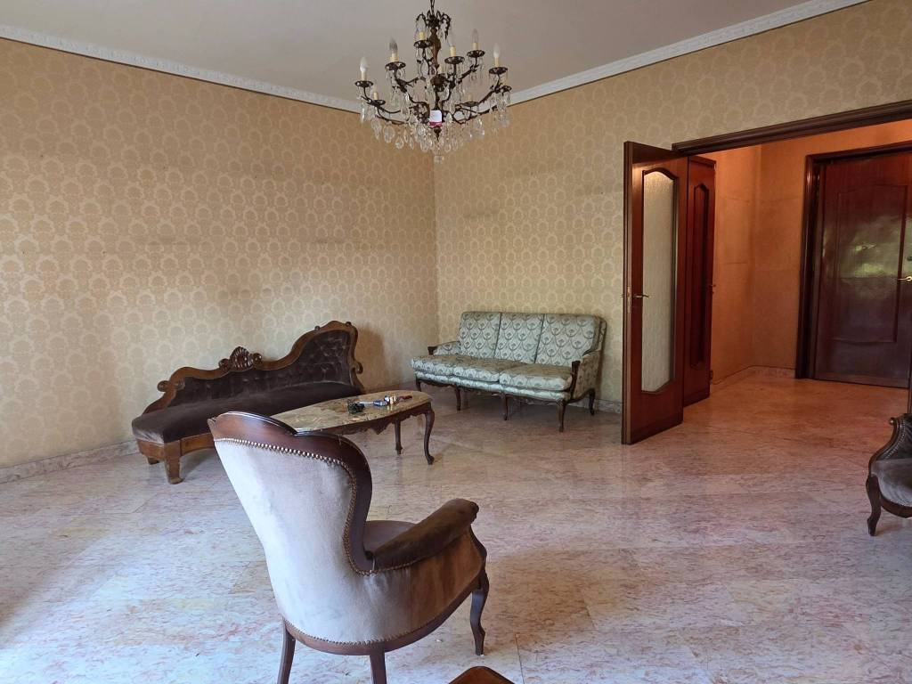 appartamento in vendita a Torino in zona Cit Turin