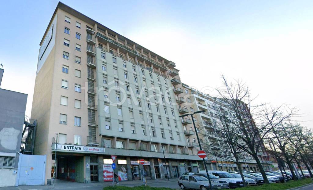 appartamento in vendita a Torino in zona Lingotto