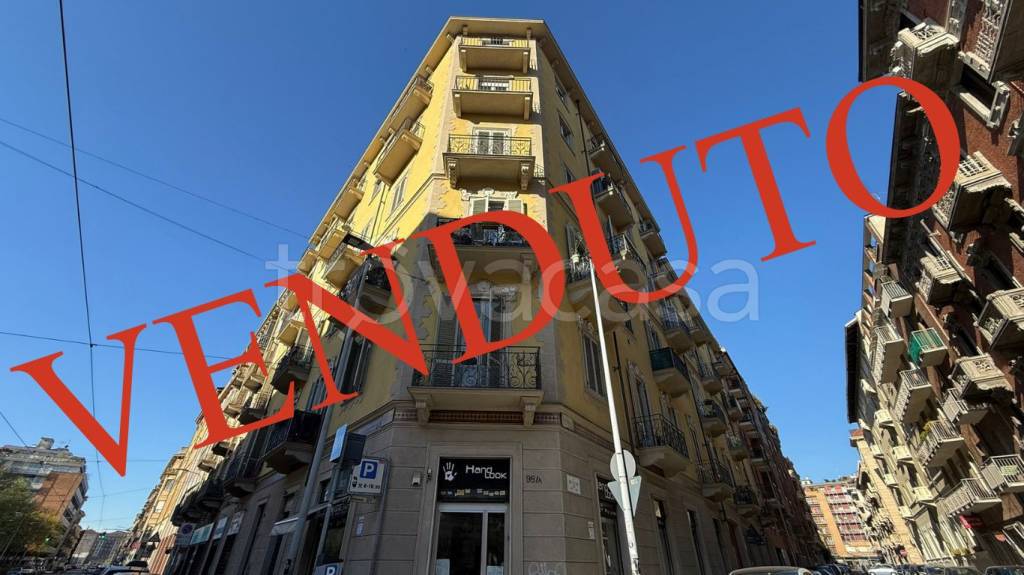 negozio in vendita a Torino in zona San Salvario