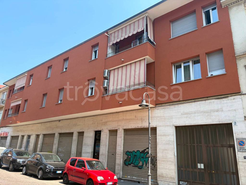 appartamento in vendita a Torino in zona Borgata Vittoria