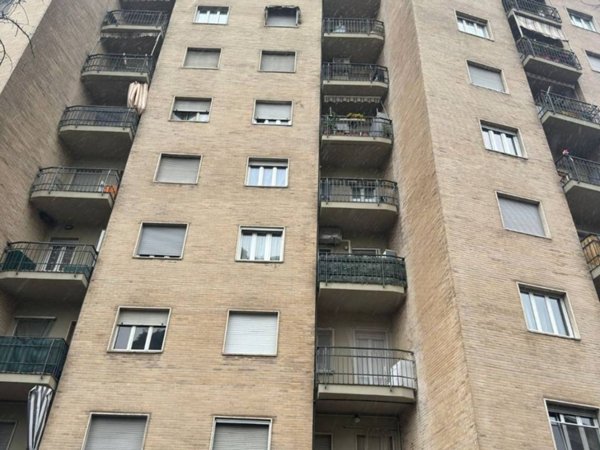 appartamento in vendita a Torino in zona Mirafiori Sud