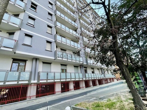 appartamento in vendita a Torino in zona Mirafiori Nord