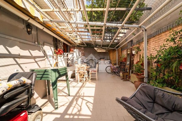 casa indipendente in vendita a Torino in zona Borgo San Paolo