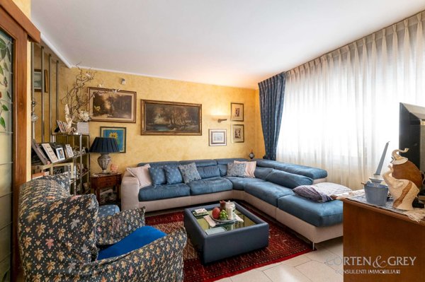 casa indipendente in vendita a Torino in zona Bertolla