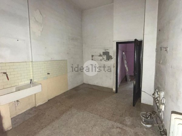 appartamento in vendita a Torino in zona Cenisia