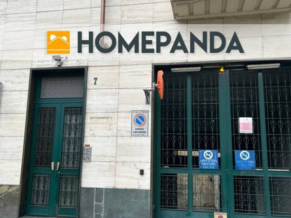 locale commerciale in vendita a Torino in zona Aurora