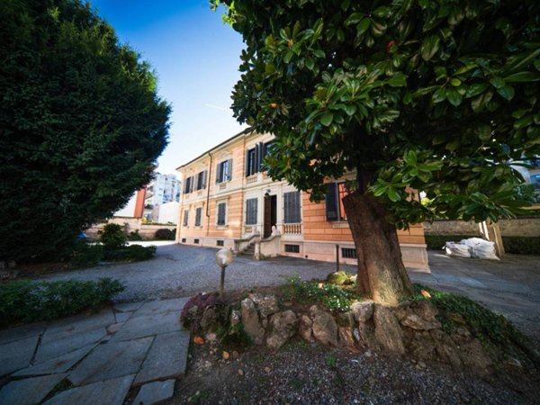 appartamento in vendita a Torino in zona Campidoglio