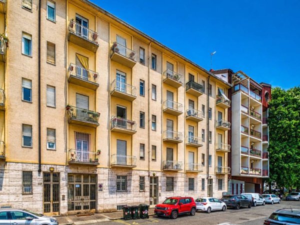 appartamento in vendita a Torino in zona Pozzo Strada