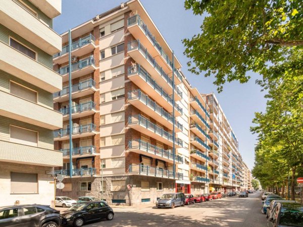 appartamento in vendita a Torino in zona Parella