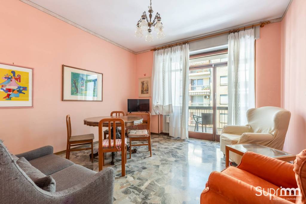 appartamento in vendita a Torino in zona Borgo San Paolo