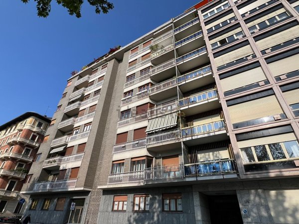 appartamento in vendita a Torino in zona Crocetta