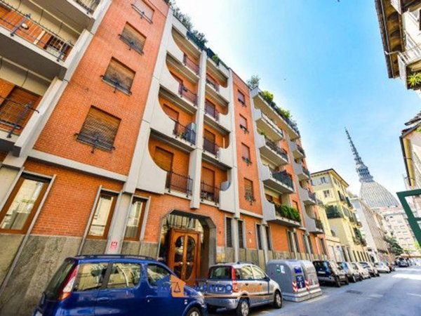 appartamento in vendita a Torino in zona Vanchiglia