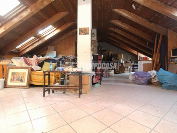 appartamento in vendita a Torino in zona Borgata Vittoria