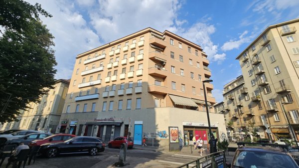 appartamento in vendita a Torino in zona Cenisia