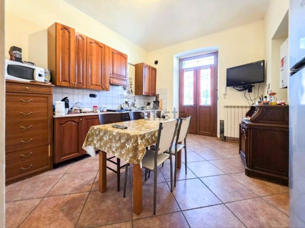 appartamento in vendita a Torino in zona Borgata Vittoria