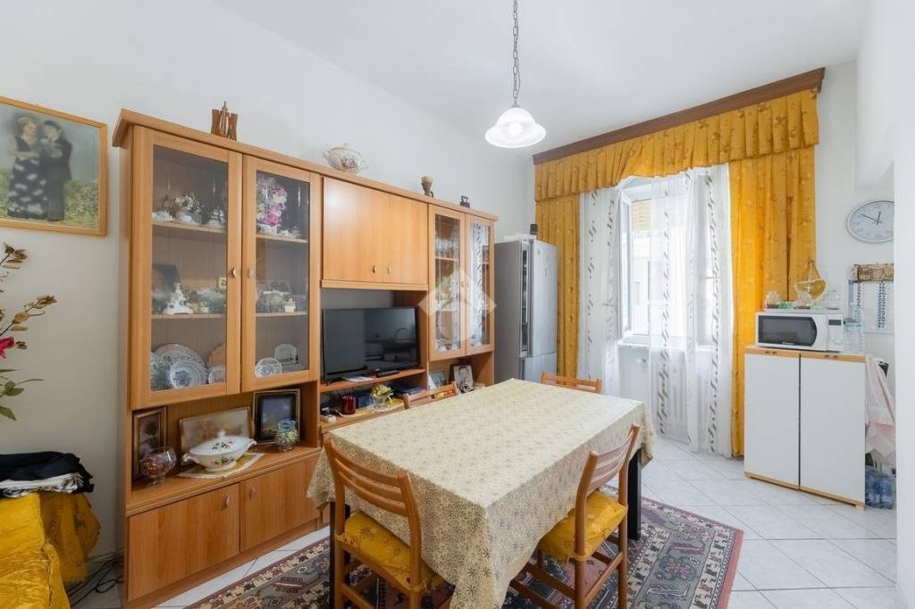 appartamento in vendita a Torino in zona Santa Rita