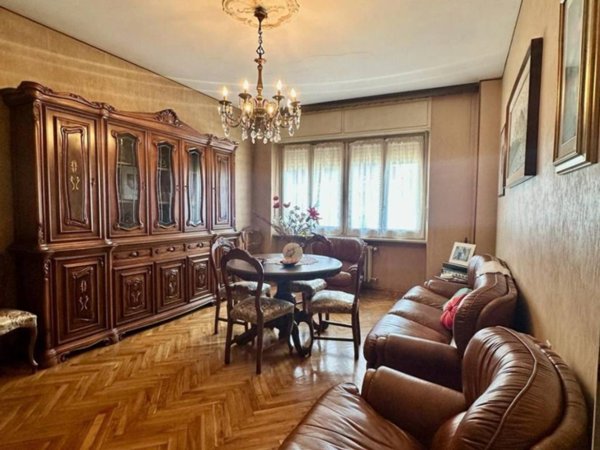 appartamento in vendita a Torino in zona Parella