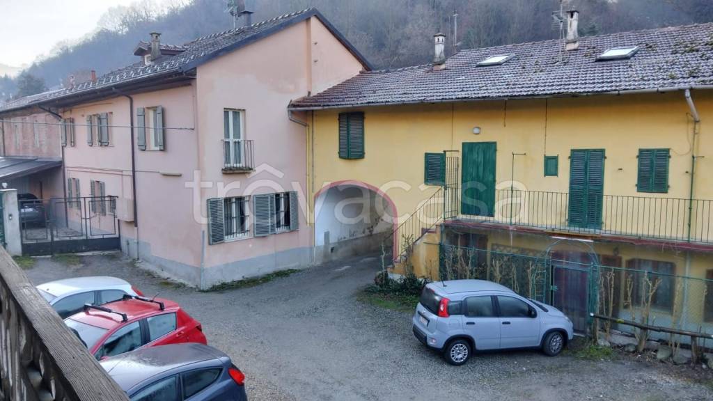 casa indipendente in vendita a Torino in zona Mongreno