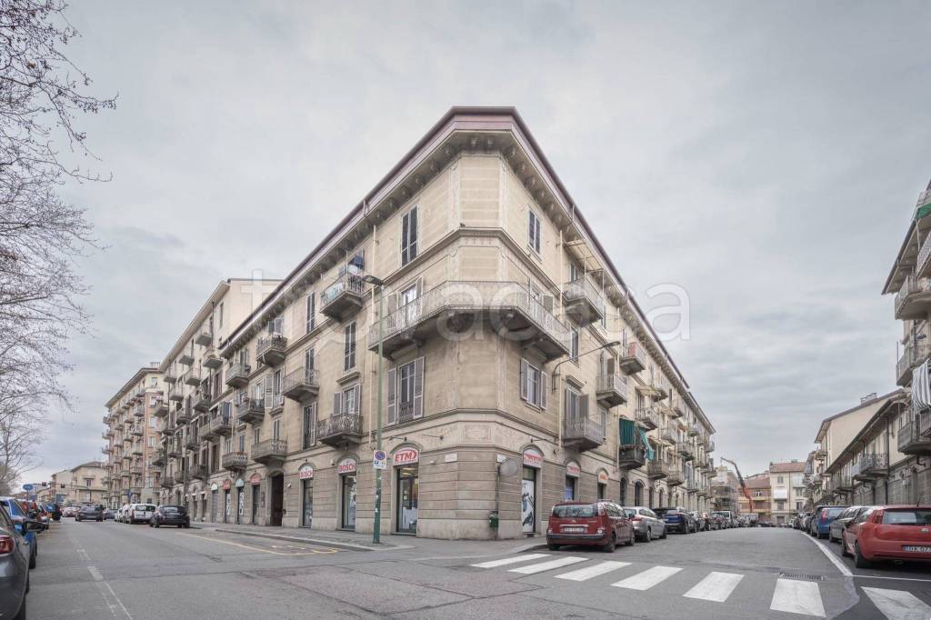 appartamento in vendita a Torino in zona Aurora