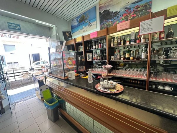 negozio in vendita a Torino in zona Crocetta