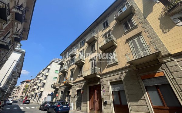 appartamento in vendita a Torino in zona San Salvario