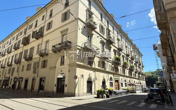 appartamento in vendita a Torino in zona Centro Storico