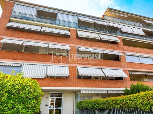 appartamento in vendita a Torino in zona Lucento