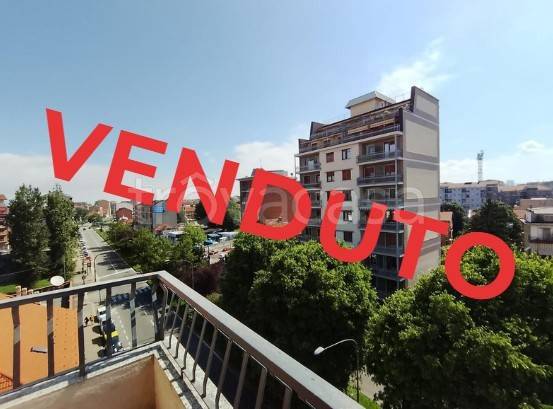 appartamento in vendita a Torino in zona Parella