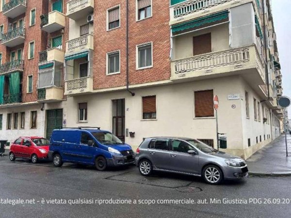 appartamento in vendita a Torino in zona Madonna di Campagna