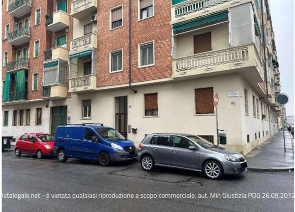 appartamento in vendita a Torino in zona Lucento