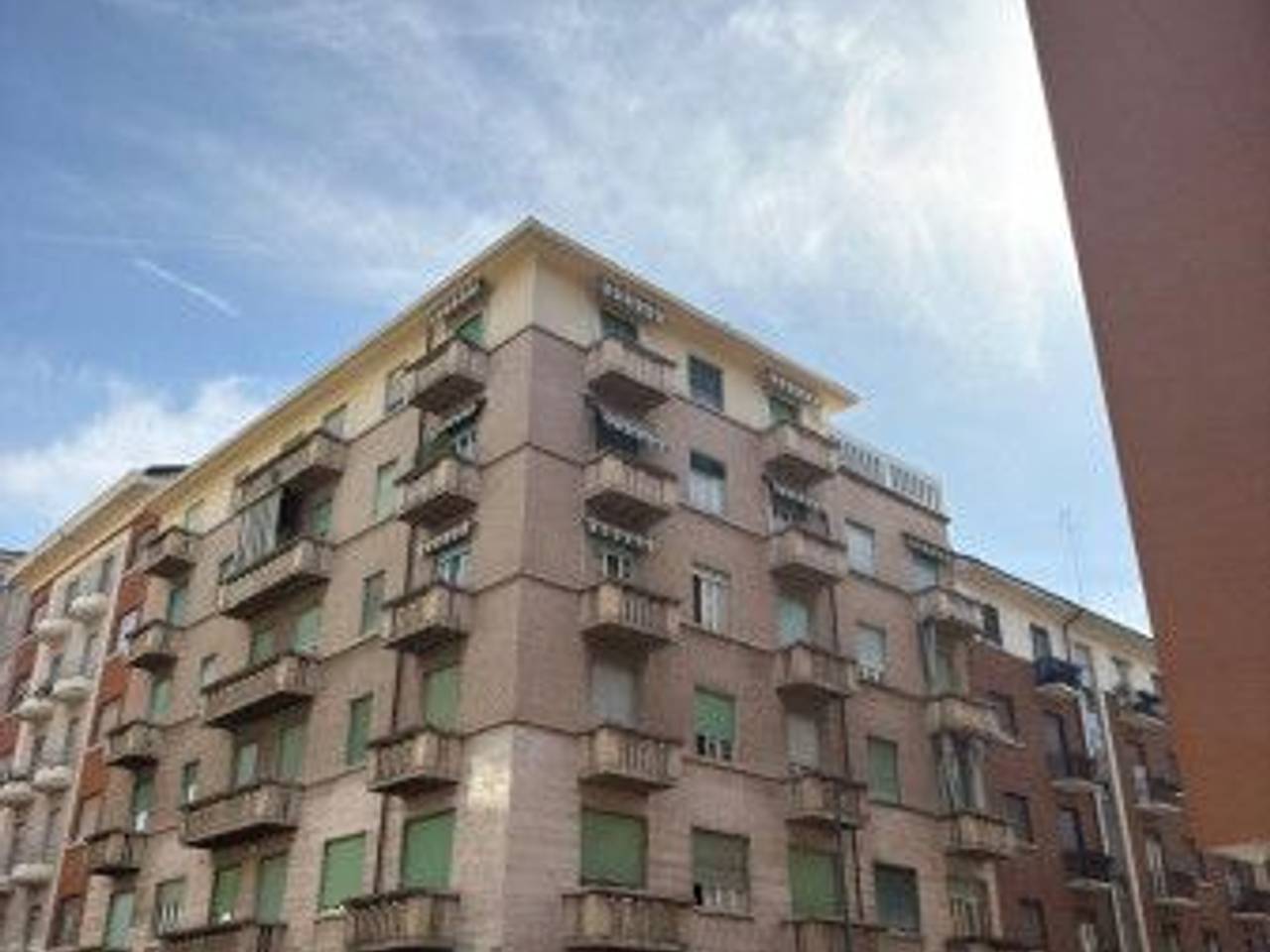 appartamento in vendita a Torino in zona Lingotto