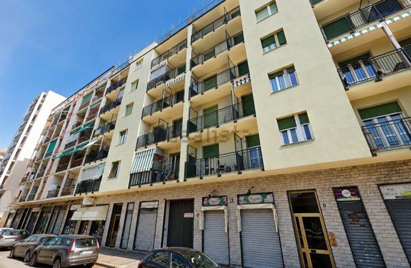 appartamento in vendita a Torino in zona Lingotto