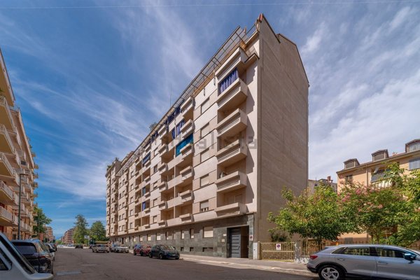 appartamento in vendita a Torino in zona Santa Rita