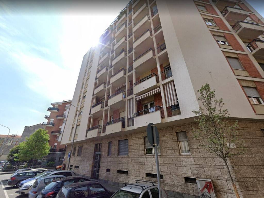 appartamento in vendita a Torino in zona Aurora