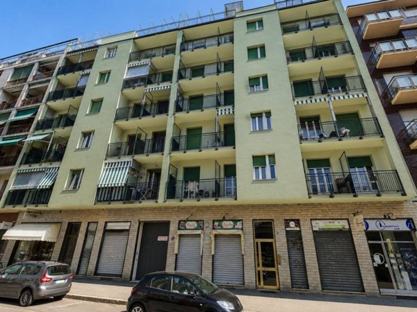 appartamento in vendita a Torino in zona Lingotto