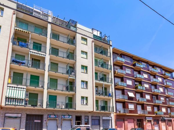 appartamento in vendita a Torino in zona Lingotto
