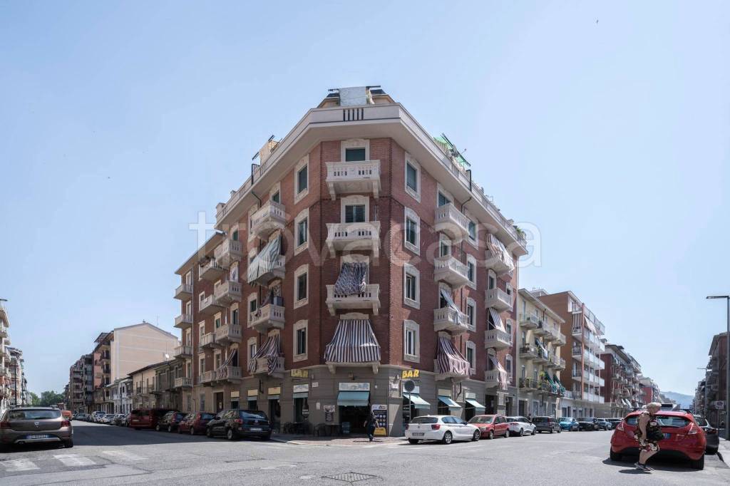 appartamento in vendita a Torino in zona Barriera di Milano