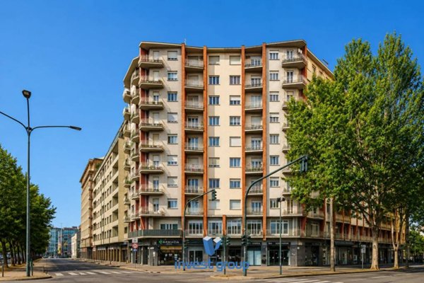 appartamento in vendita a Torino in zona Lingotto