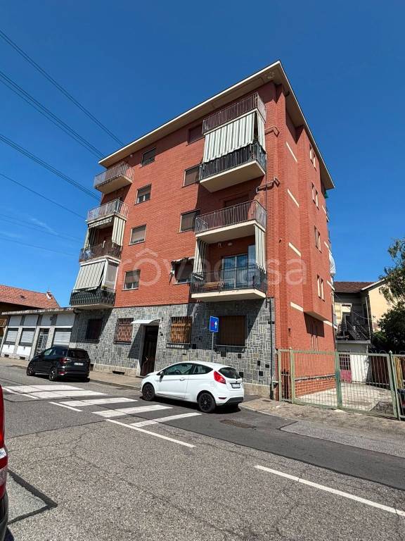 appartamento in vendita a Torino in zona Barca